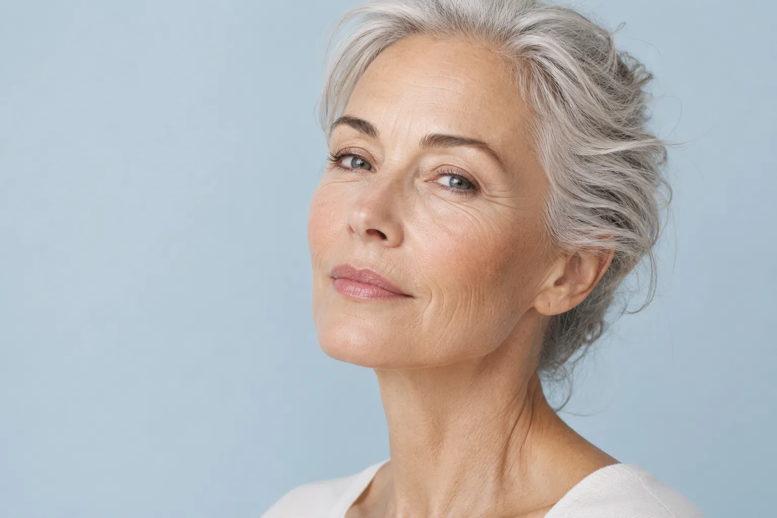 Skinbooster & Hautverjüngung in Schwerin: natürliche ästhetische Dermatologie bei Dr. Dr. Ole Jung